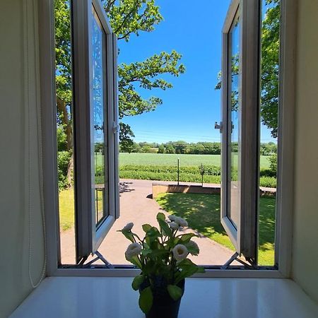 Beautiful Country Apartment, Rated Exceptional Coventry Eksteriør billede